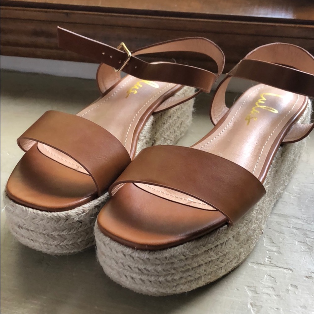 Platform sandals